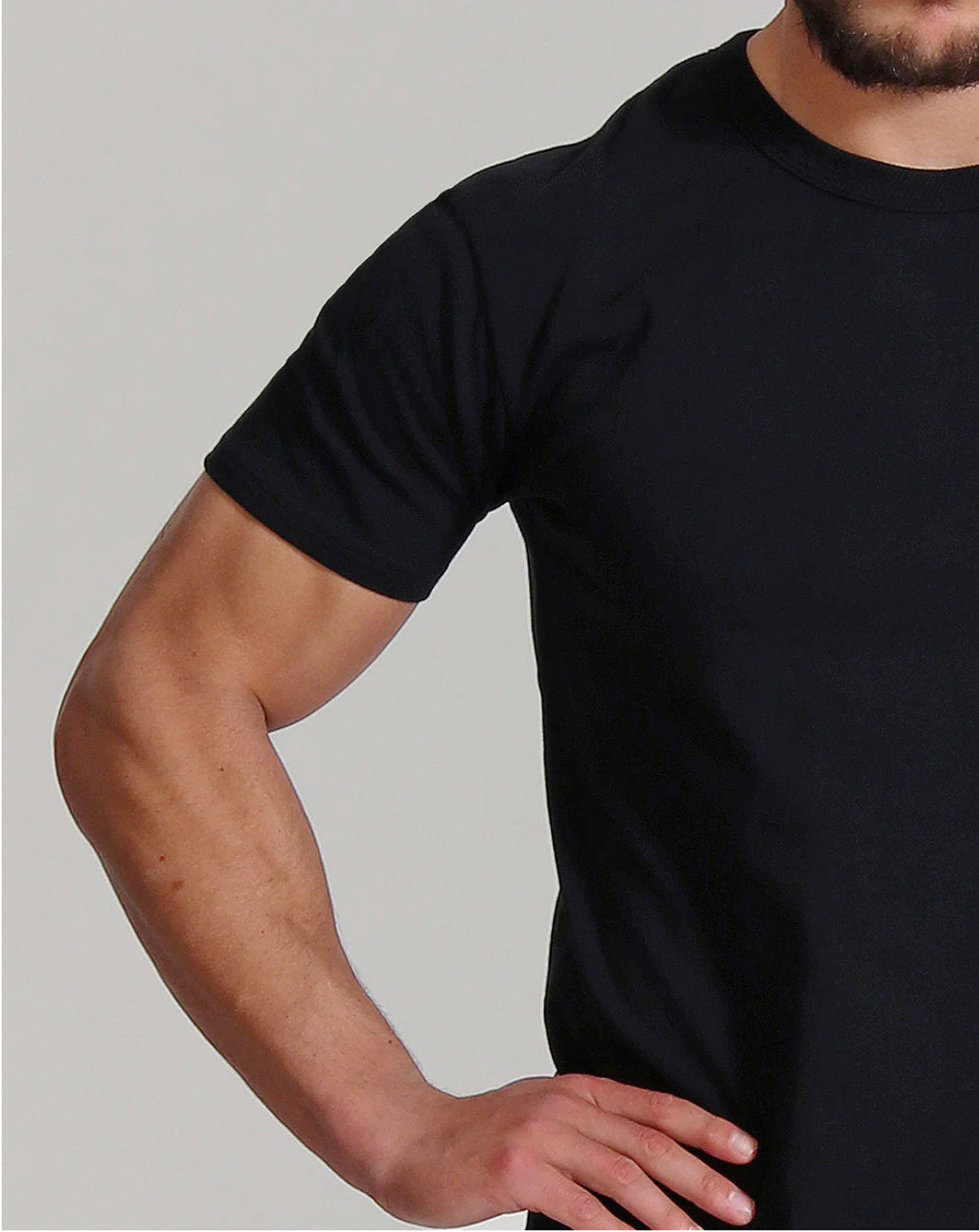 BASIC MUSCLE FIT TEE